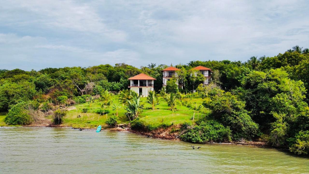 Ashansa Lagoon Resort แทนกาลเล ภายนอก รูปภาพ
