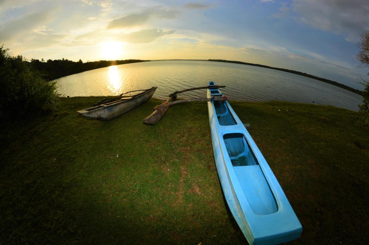Ashansa Lagoon Resort แทนกาลเล ภายนอก รูปภาพ