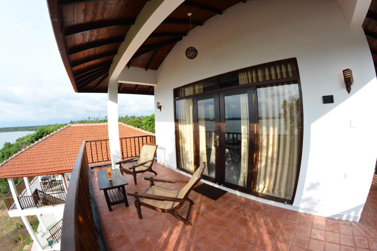 Ashansa Lagoon Resort แทนกาลเล ภายนอก รูปภาพ